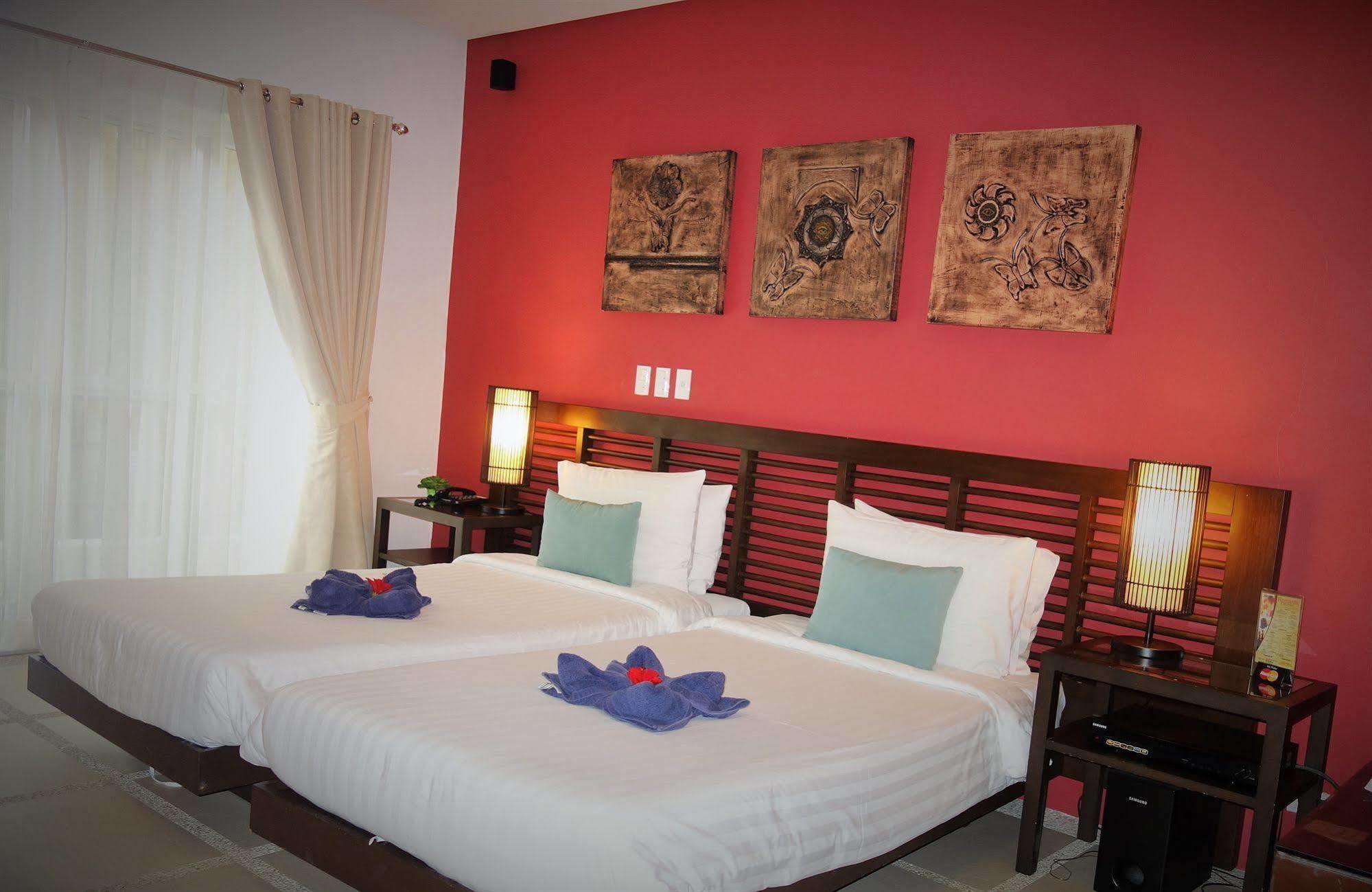 โบราเคย์อพาร์ตเมนท์ แอท เซเว่นสโตน Hotel Balabag  ภายนอก รูปภาพ
