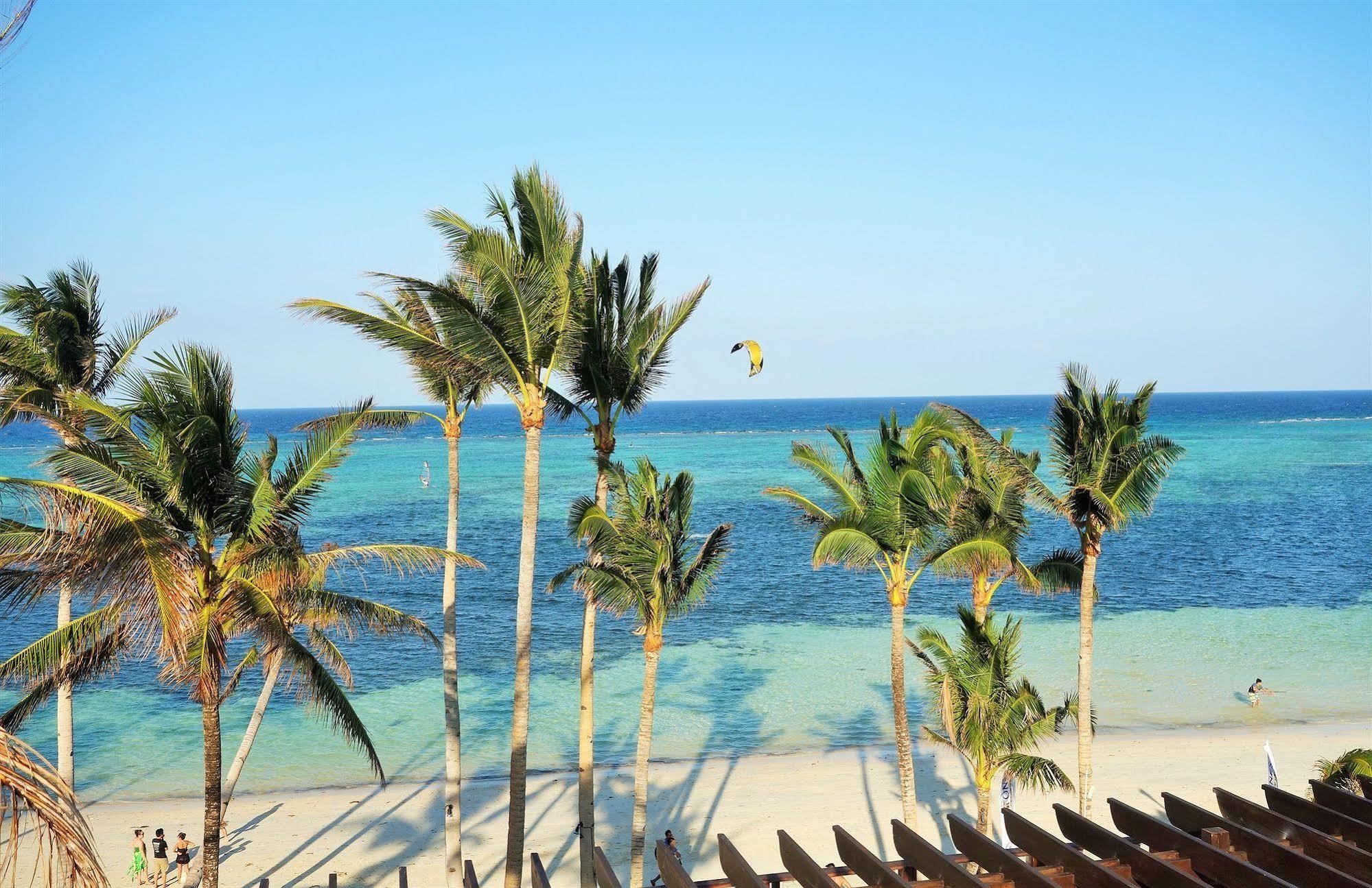 โบราเคย์อพาร์ตเมนท์ แอท เซเว่นสโตน Hotel Balabag  ภายนอก รูปภาพ