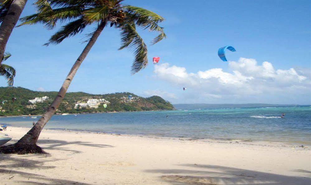 โบราเคย์อพาร์ตเมนท์ แอท เซเว่นสโตน Hotel Balabag  ภายนอก รูปภาพ